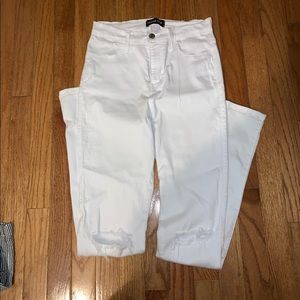 White fashion nova jeans